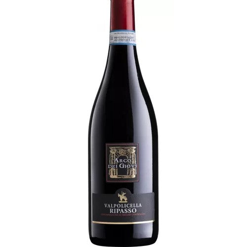 The elegant aroma of the wine reveals hints of red fruits, spices and undergrowth.