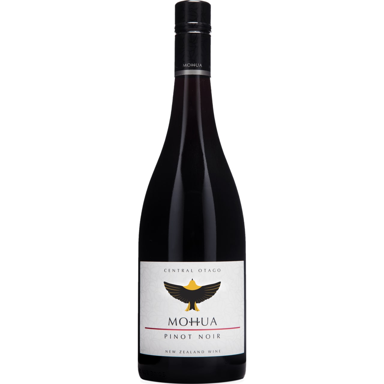 A floral scented rich and juicy Pinot Noir. Layered with fine tannins, raspberry and blackcurrant, wild strawberry and spice flavours.