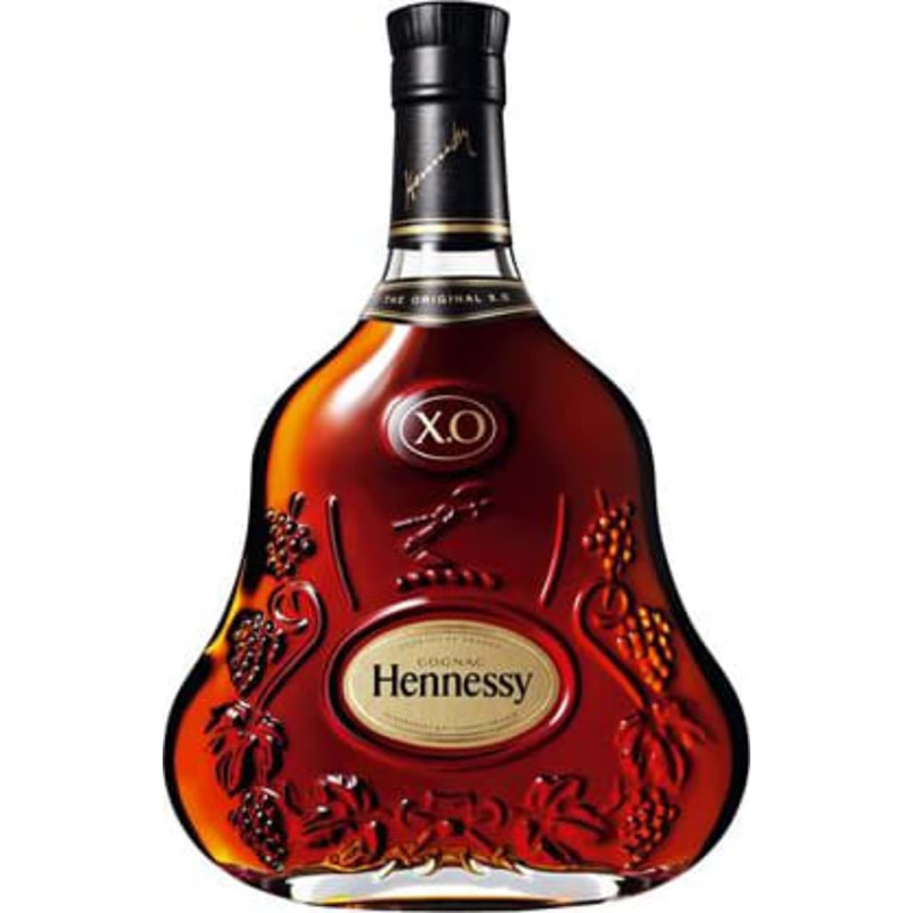 Rich, full-bodied and complex, Hennessy X.O combines the spicy aromas of oak and leather with the sweeter essences of flowers and ripe fruit. Well-balanced, the initial flourish is dominated by the powerful suggestion of pepper and rancio, which testify to the long years it has spent being aged. Complex and long-lasting.