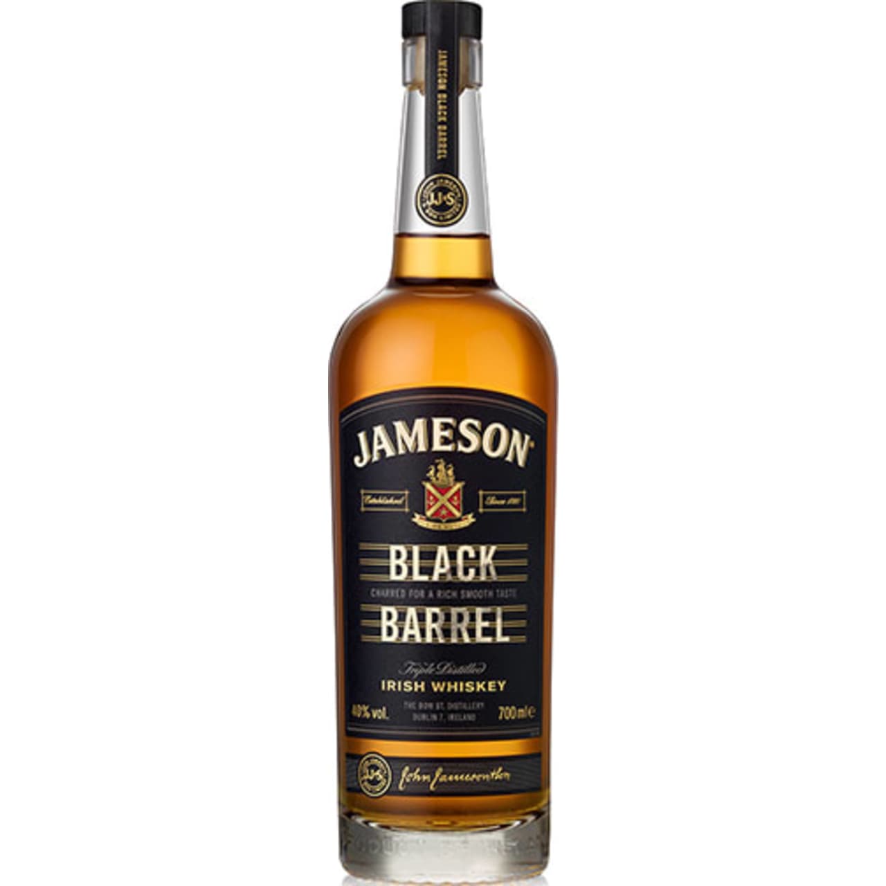 Jameson Black Barrel Irish Whiskey has a burst of flavours combined to produce a creamy and luscious taste experience. The special fruity sweetness from the grain remains consistent, while the waves of vanilla, toasted wood and spices roll through from the pot still whiskey and flame charred barrels.