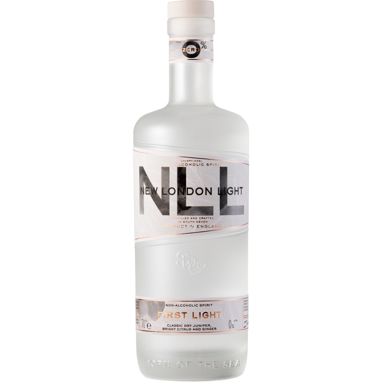 New London Light is a bold and refreshing non-alcoholic spirit inspired by gin, with an outstanding spectrum of flavour.