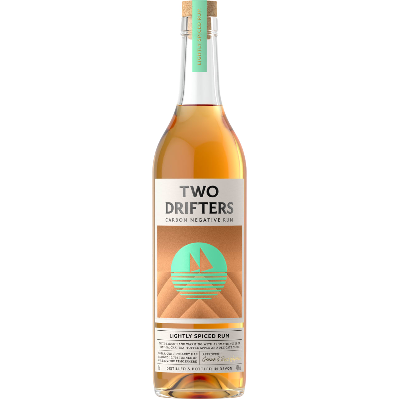 Two Drifters Lightly Spiced Rum comes from Devon, and the distillery was created with sustainability and environmentally friendly practices in mind. This spiced rum is flavoured with burnt sugar, bourbon vanilla, mixed spices and star anise.
